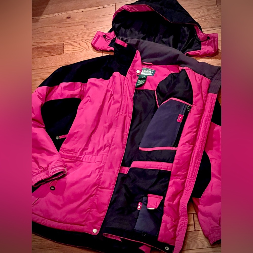 LL Bean black and fuchsia color block women's winter ski jacket size L